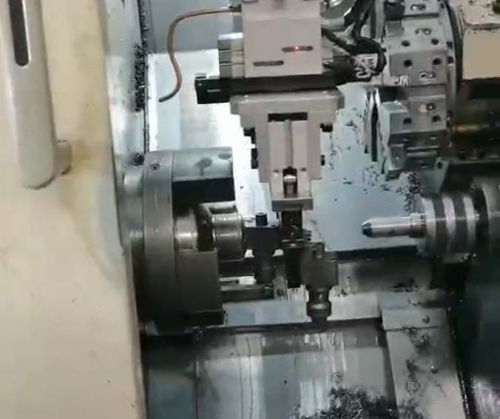 上海异形液压配件；点阵方式桁架机械手